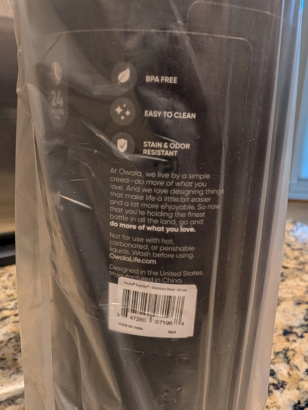 BRAND NEW- OWALA 32oz Black Insulated Water Bottle